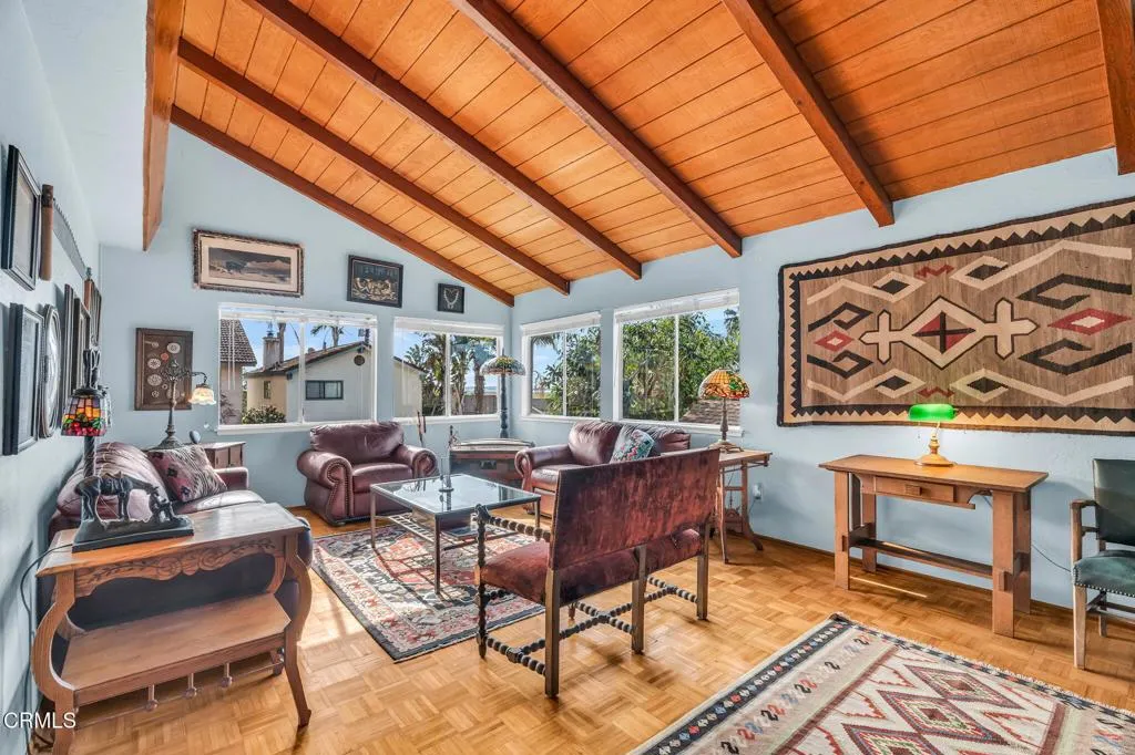 6779 Ojai Avenue, Ventura, California 93001 home-pic-30