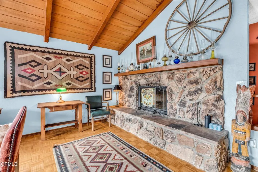 6779 Ojai Avenue, Ventura, California 93001 home-pic-37