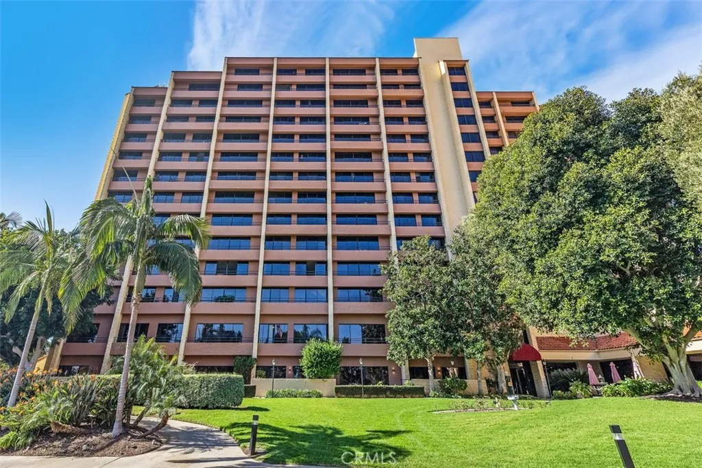 24055 Paseo Del Lago 152, Laguna Woods, California 92637 home-pic-3