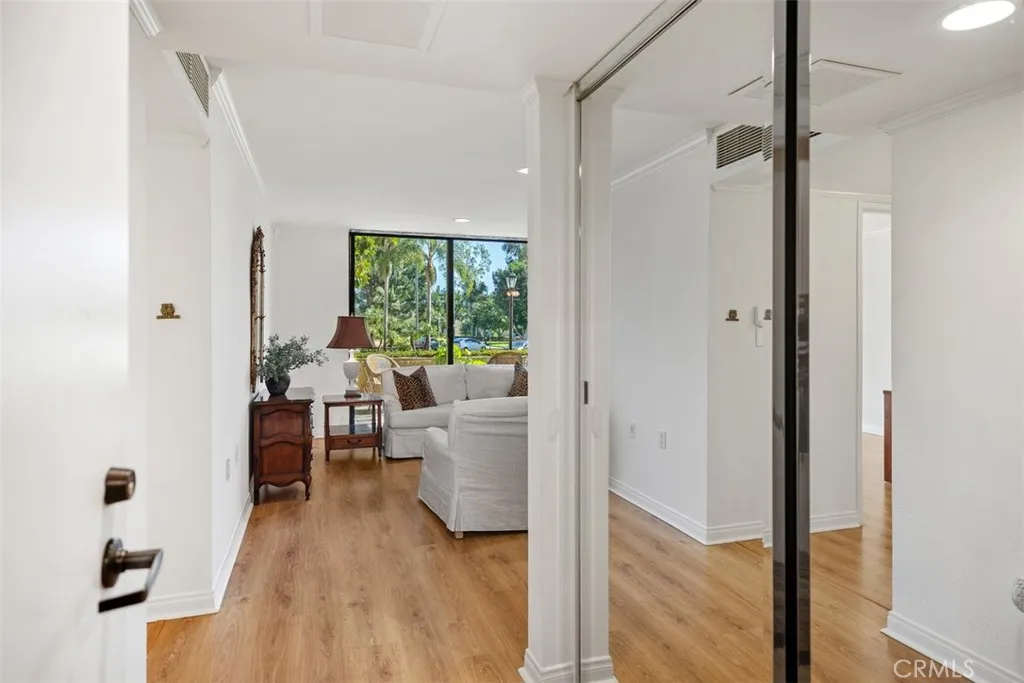 24055 Paseo Del Lago 152, Laguna Woods, California 92637 home-pic-6