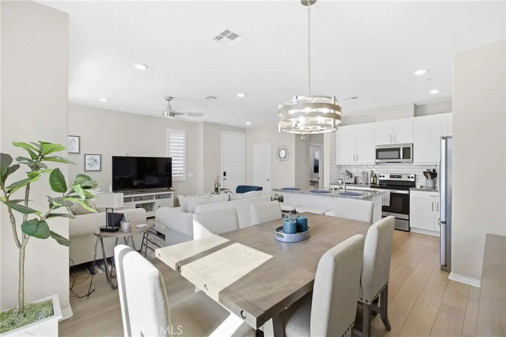 36351 Elizabeth Lane 33107, Wildomar, California 92595 home-pic-8