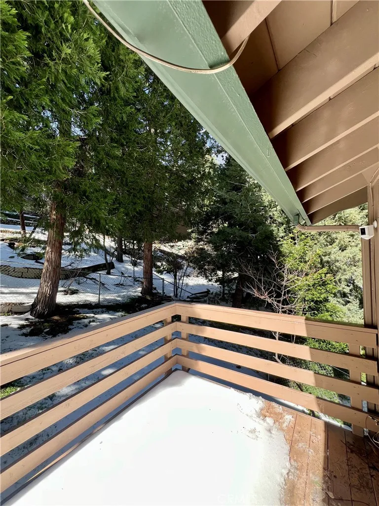 855 Bergschrund Drive, Crestline, California 92325 home-pic-50