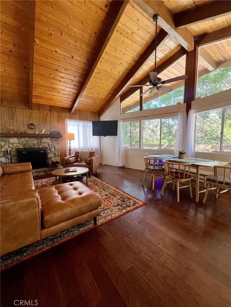 855 Bergschrund Drive, Crestline, California 92325 home-pic-36