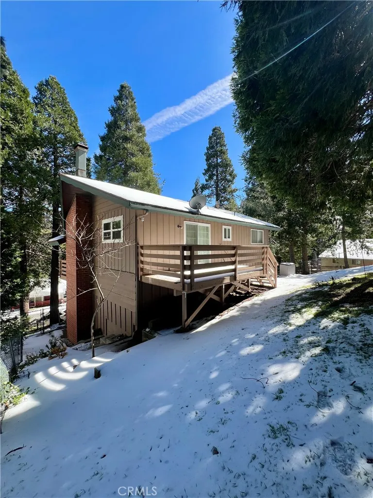 855 Bergschrund Drive, Crestline, California 92325 home-pic-52
