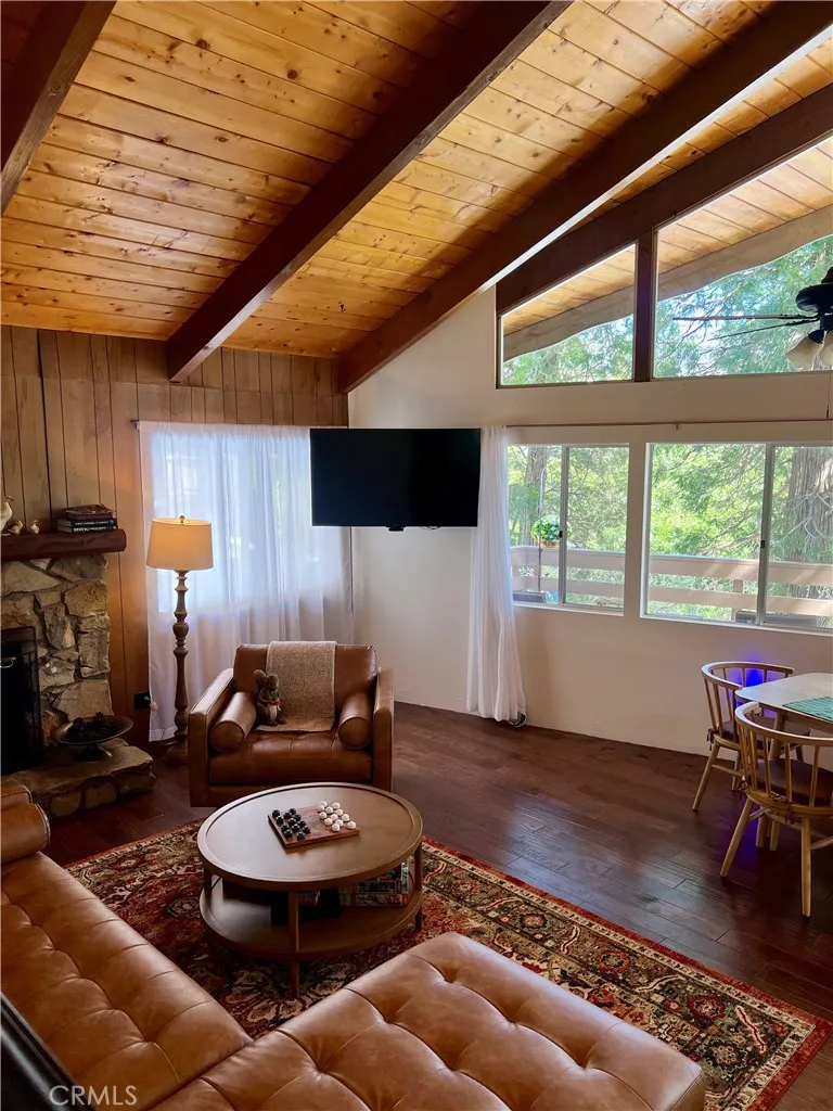 855 Bergschrund Drive, Crestline, California 92325 home-pic-37