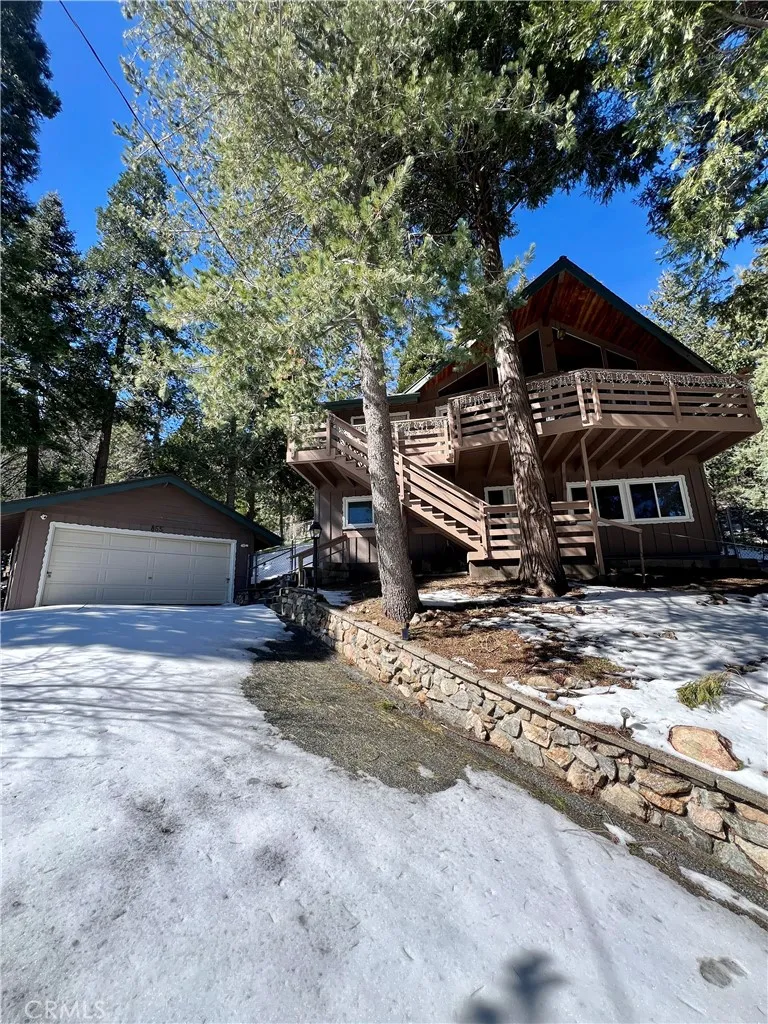 855 Bergschrund Drive, Crestline, California 92325 home-pic-3