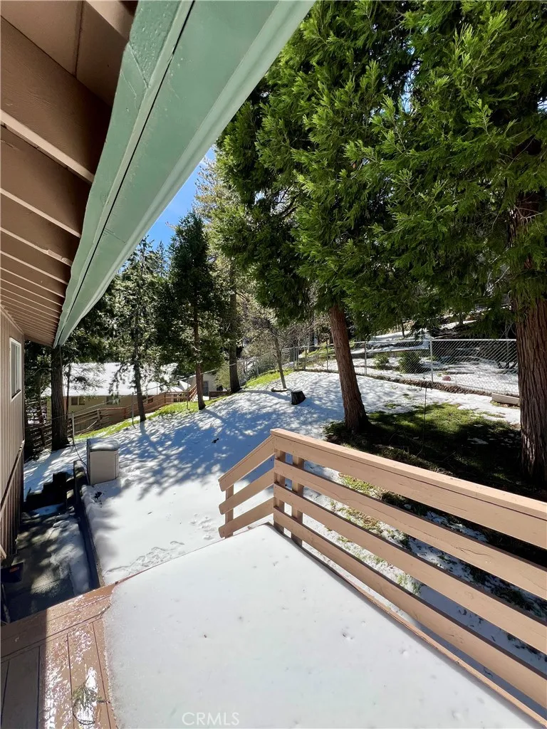 855 Bergschrund Drive, Crestline, California 92325 home-pic-49