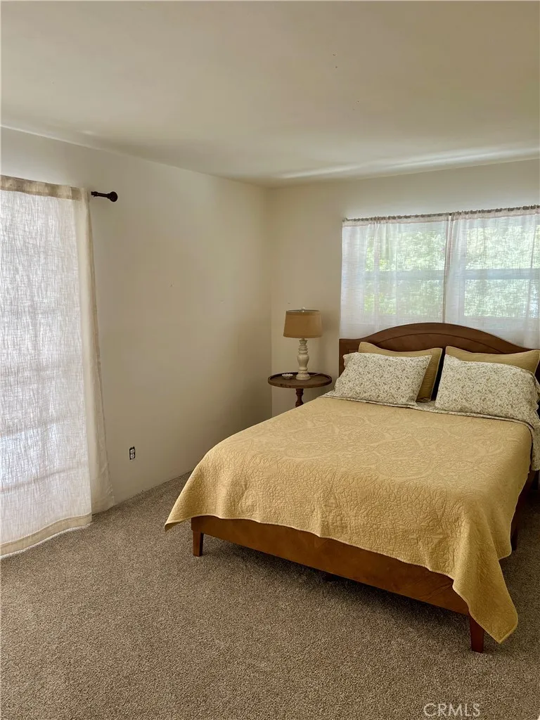 855 Bergschrund Drive, Crestline, California 92325 home-pic-29
