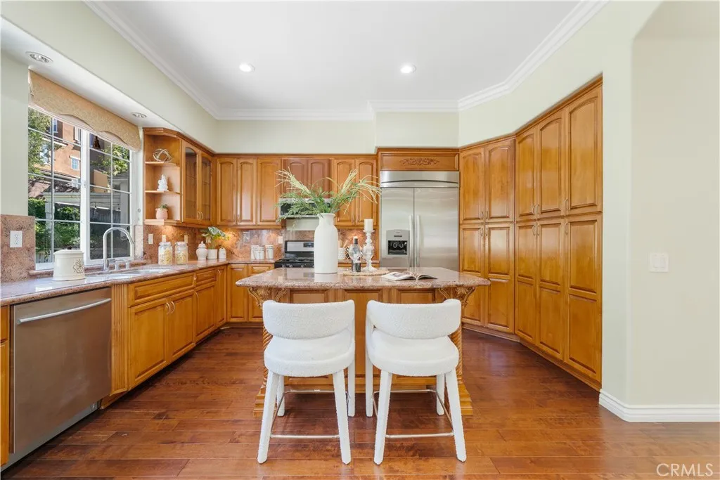 54 Turnbury Lane, Irvine, California 92620 home-pic-16