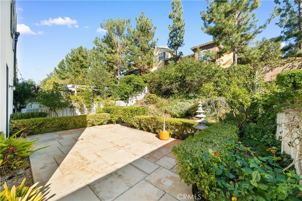54 Turnbury Lane, Irvine, California 92620 home-pic-24