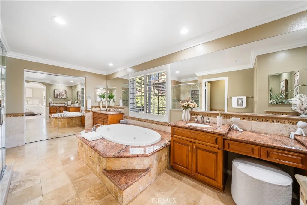 54 Turnbury Lane, Irvine, California 92620 home-pic-47