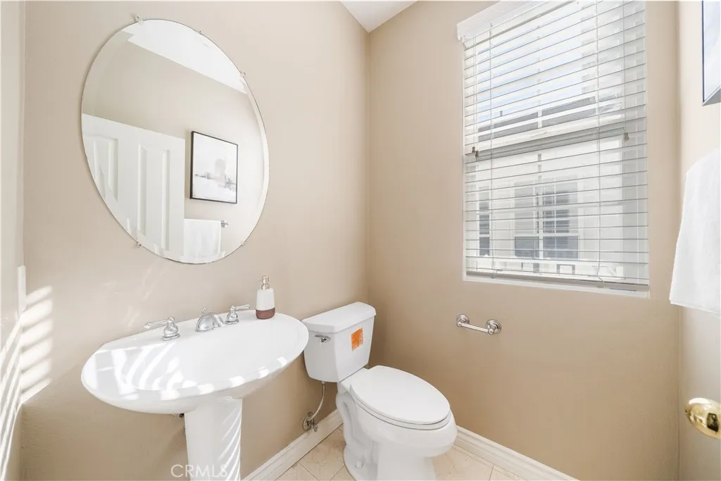 54 Turnbury Lane, Irvine, California 92620 home-pic-10