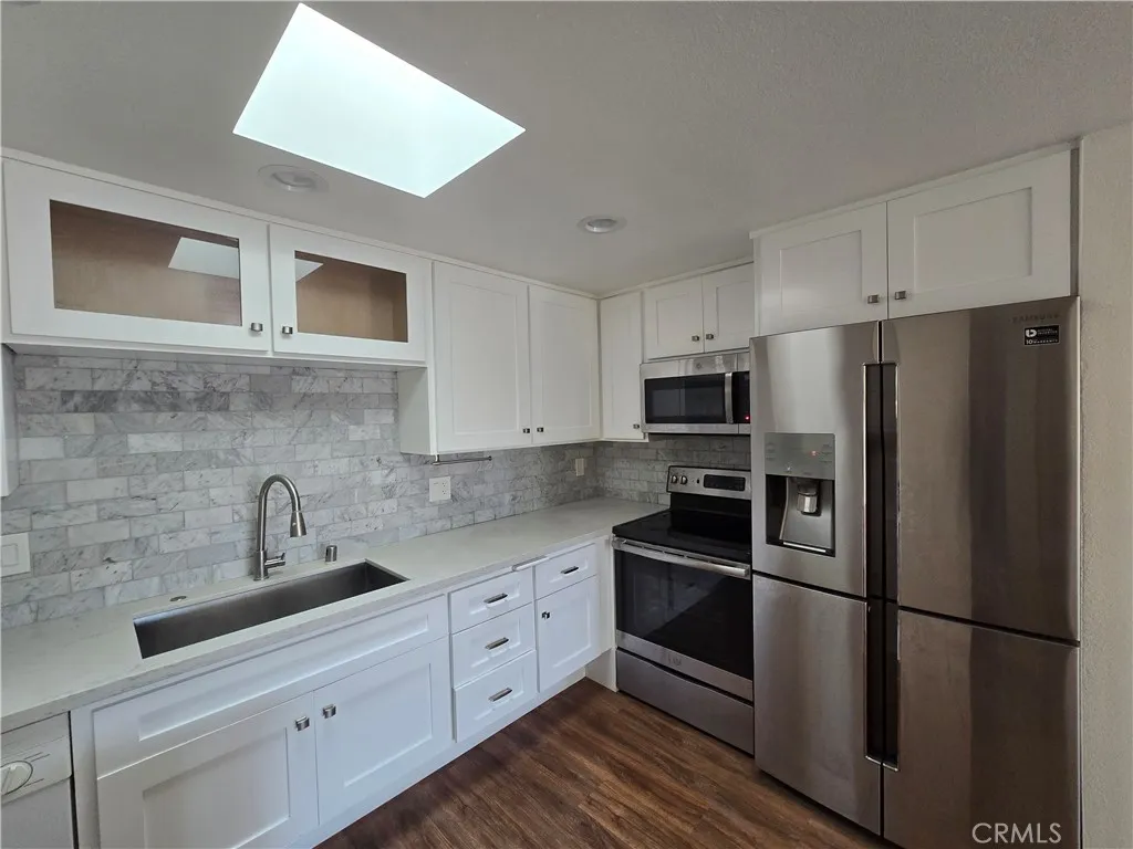 1470 Homewood Road 90g, Seal Beach, California 90740 home-pic-6