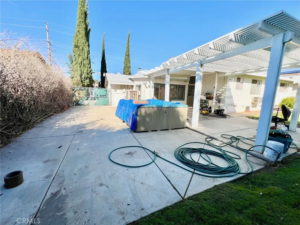 34385 Avenue H, Yucaipa, California 92399 home-pic-45