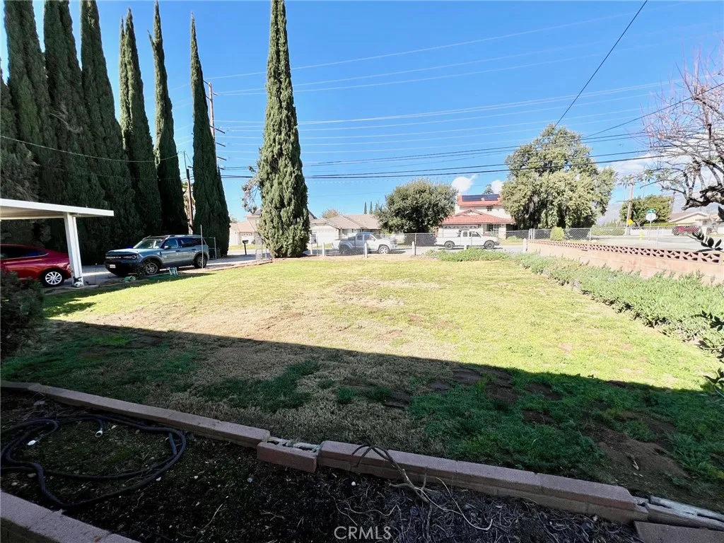 34385 Avenue H, Yucaipa, California 92399 home-pic-63