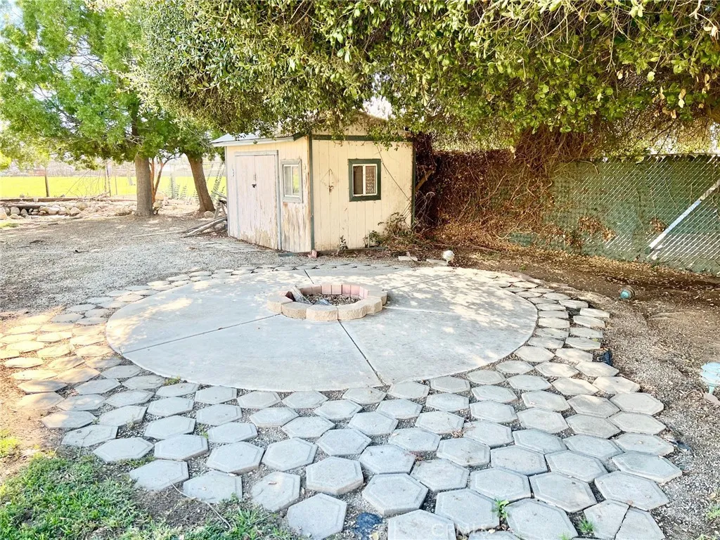 34385 Avenue H, Yucaipa, California 92399 home-pic-54