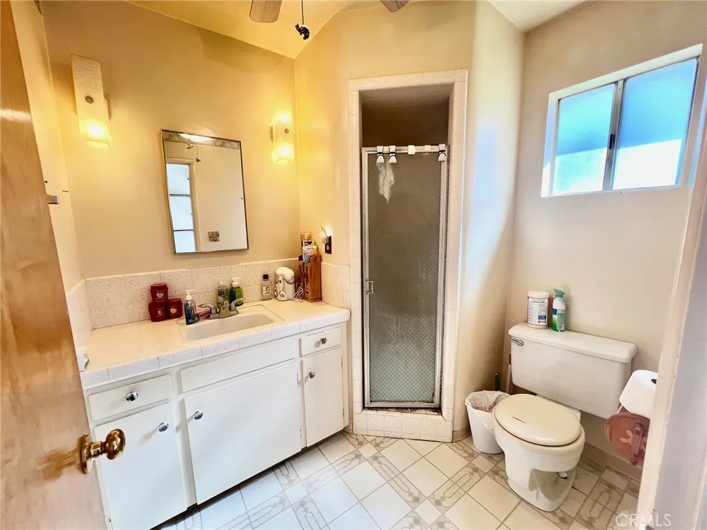 34385 Avenue H, Yucaipa, California 92399 home-pic-27