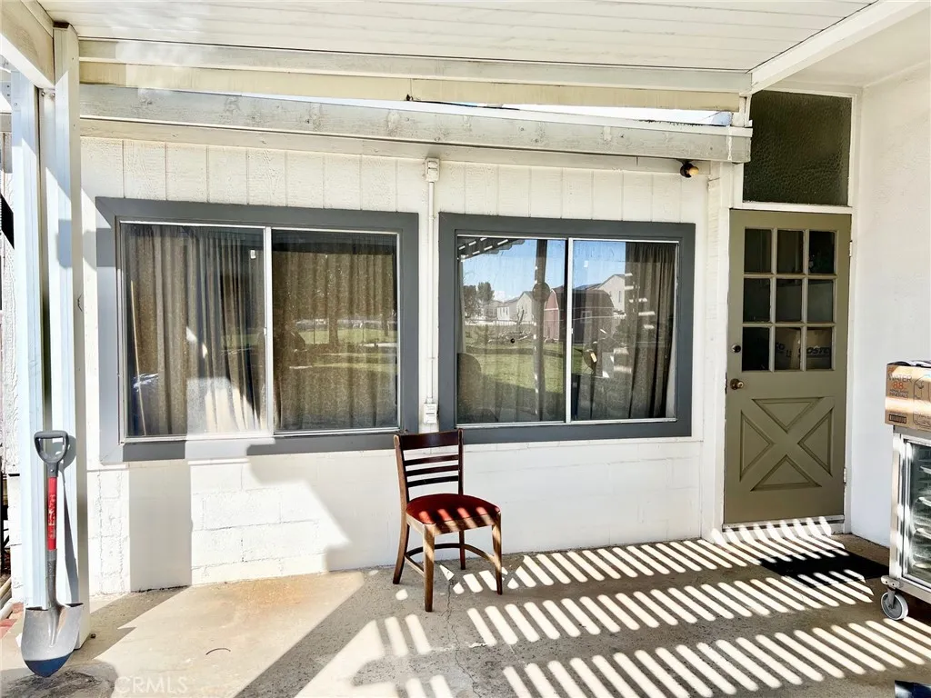 34385 Avenue H, Yucaipa, California 92399 home-pic-40