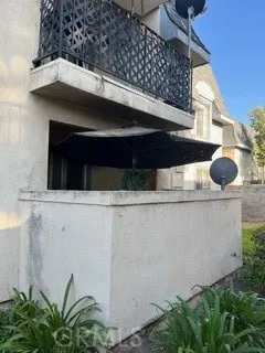 Corner unit lower level