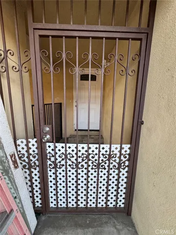 11428 178th, Artesia, California 90701