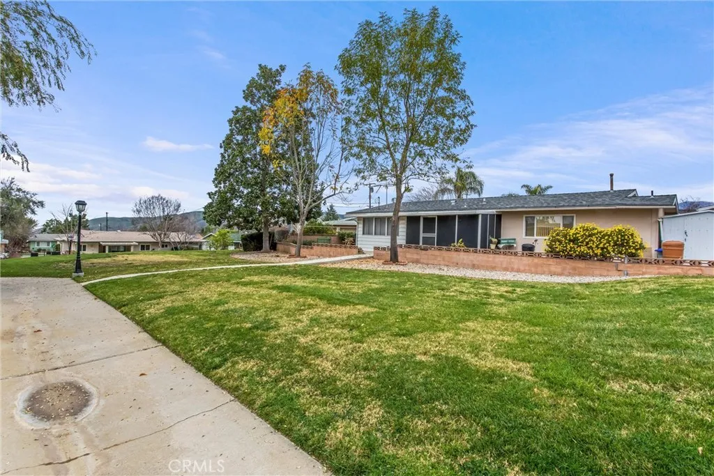11616 Madison, Yucaipa, California 92399 home-pic-32