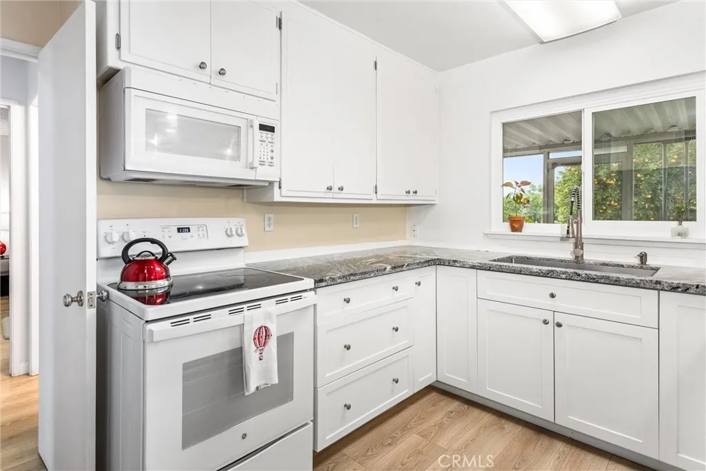 11616 Madison, Yucaipa, California 92399 home-pic-9