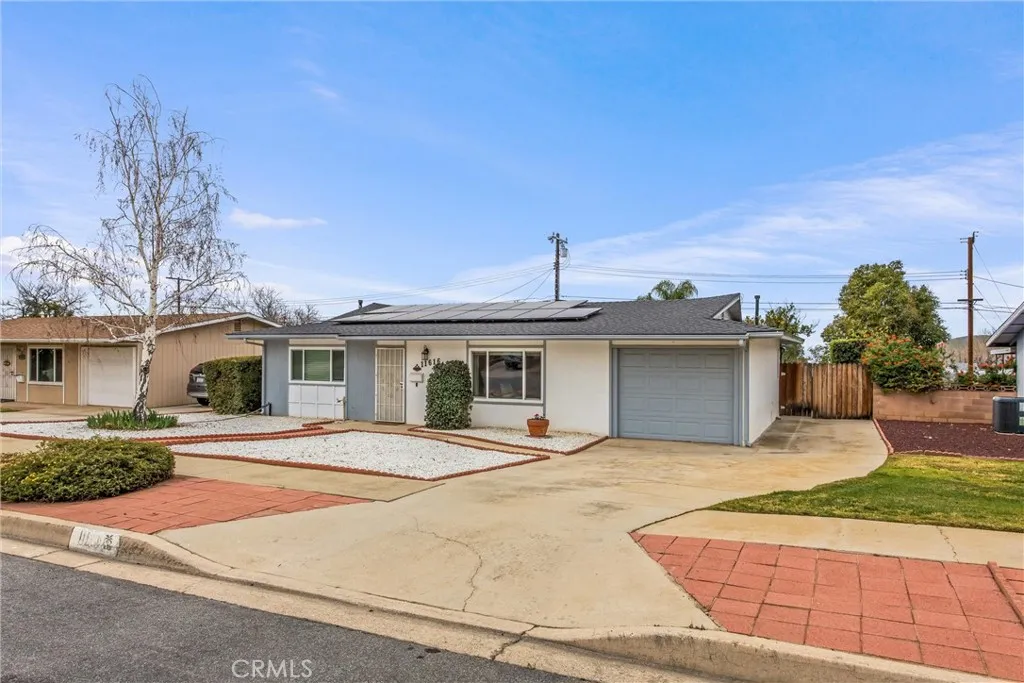 11616 Madison, Yucaipa, California 92399 home-pic-3
