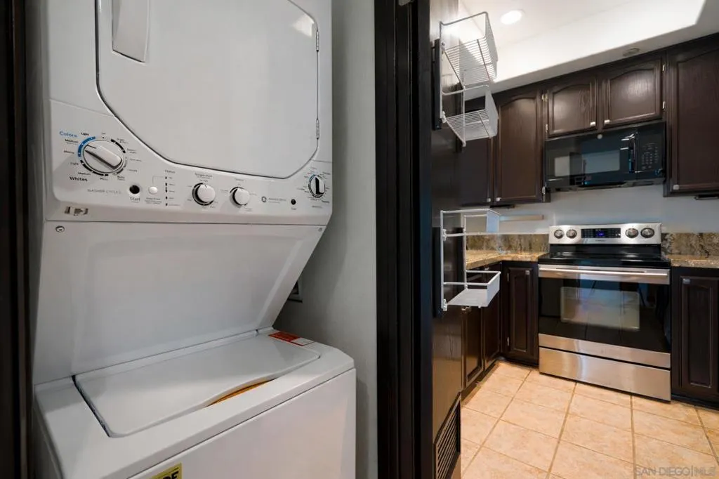 12122 Royal Birkdale Row  home-pic-22