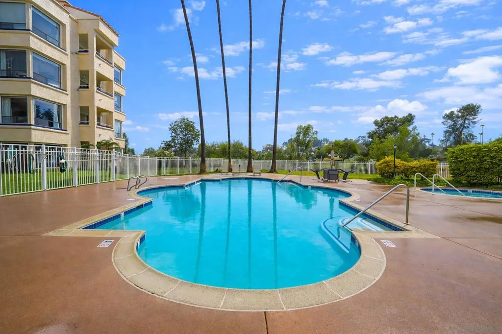 12122 Royal Birkdale Row  home-pic-26