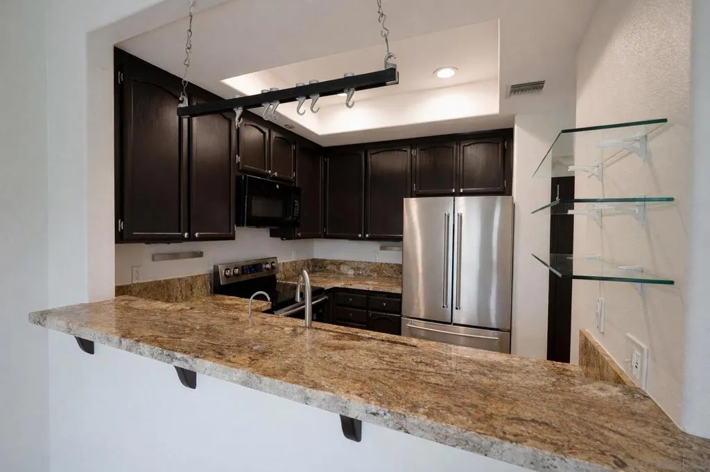 12122 Royal Birkdale Row  home-pic-20