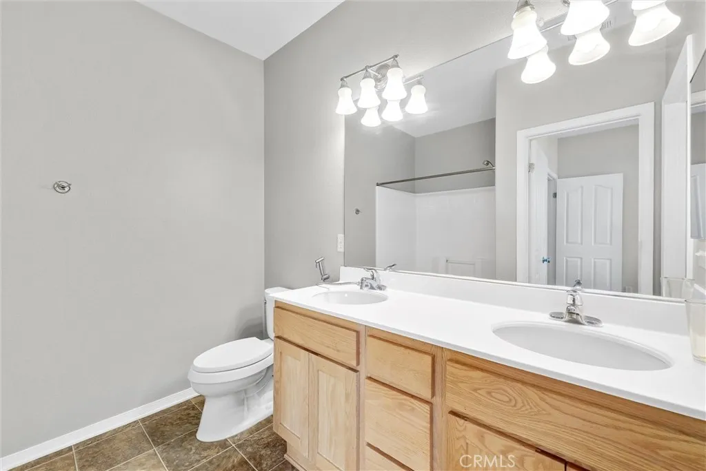 36365 Grazia, Winchester, California 92596 home-pic-26