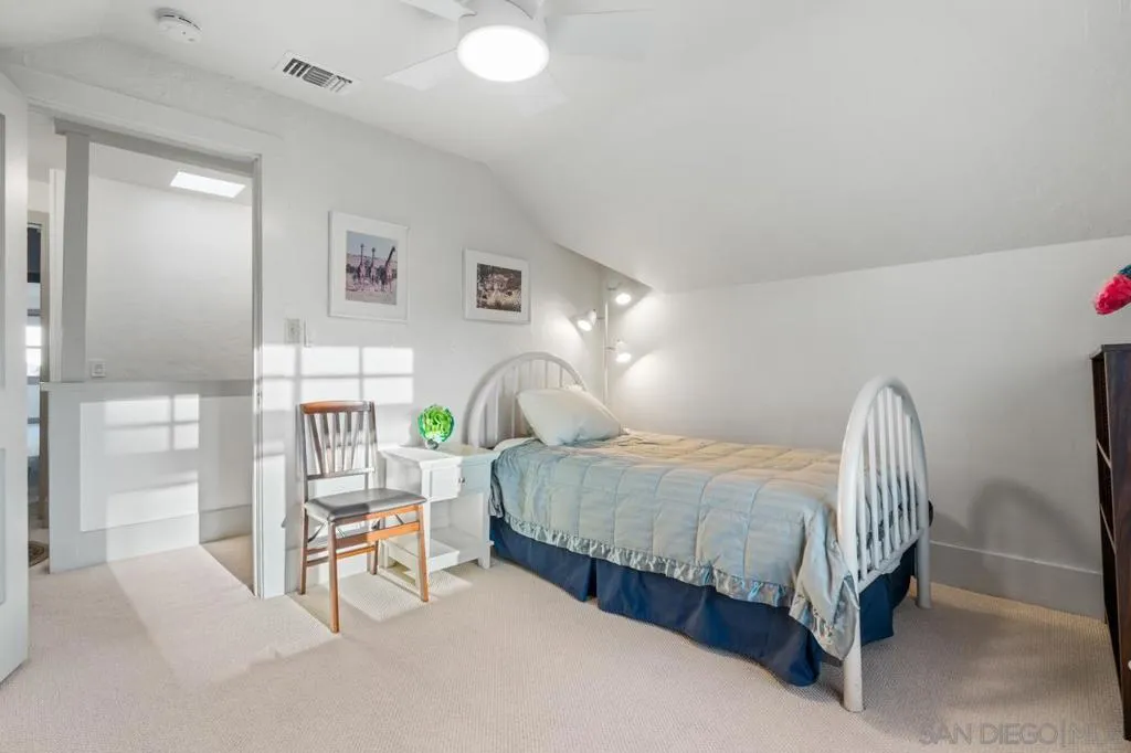 4321 Valle Vista, San Diego, California 92103 home-pic-39