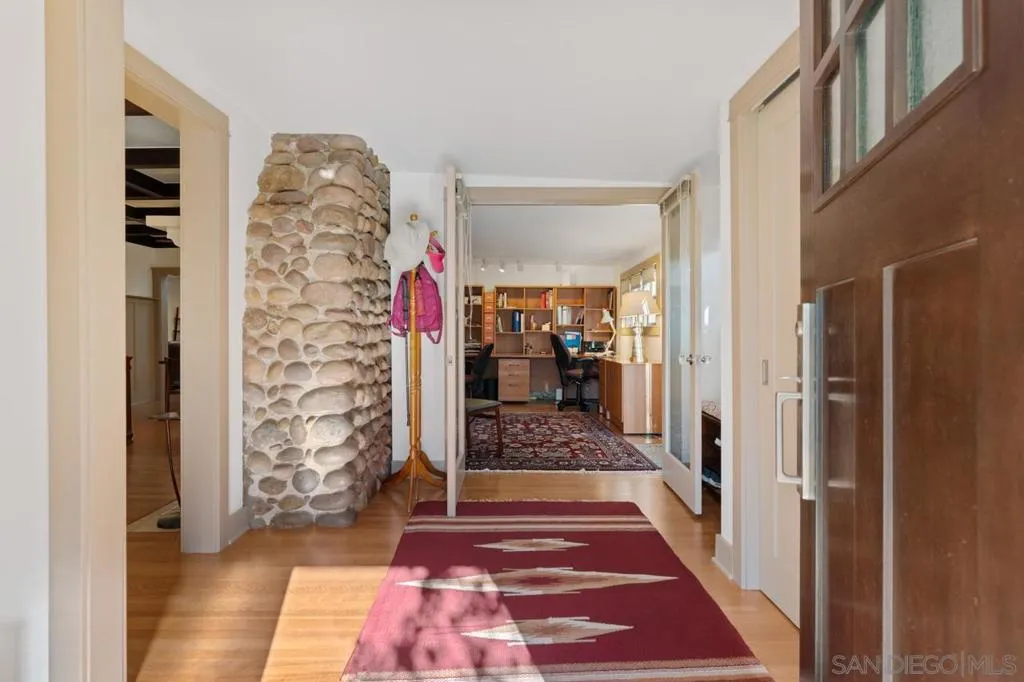 4321 Valle Vista, San Diego, California 92103 home-pic-8