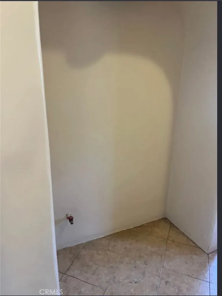 4291 Garthwaite, Los Angeles, California 90008 home-pic-34