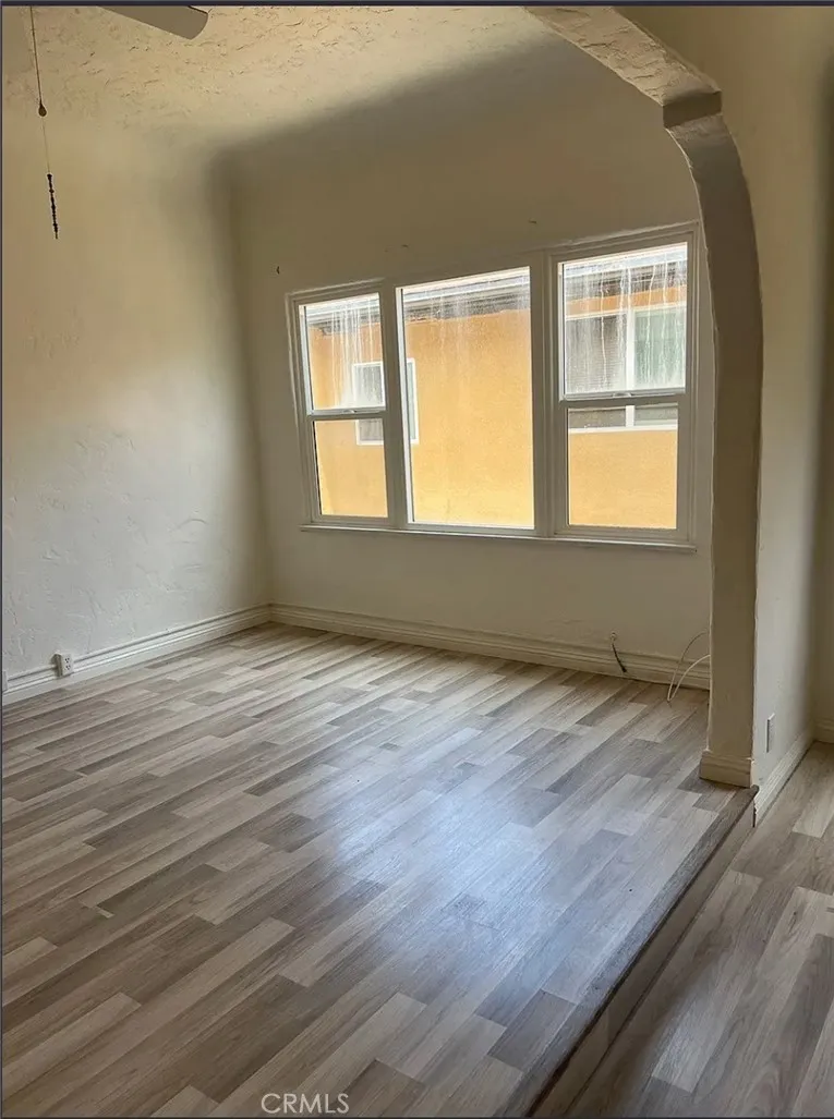 4291 Garthwaite, Los Angeles, California 90008 home-pic-19