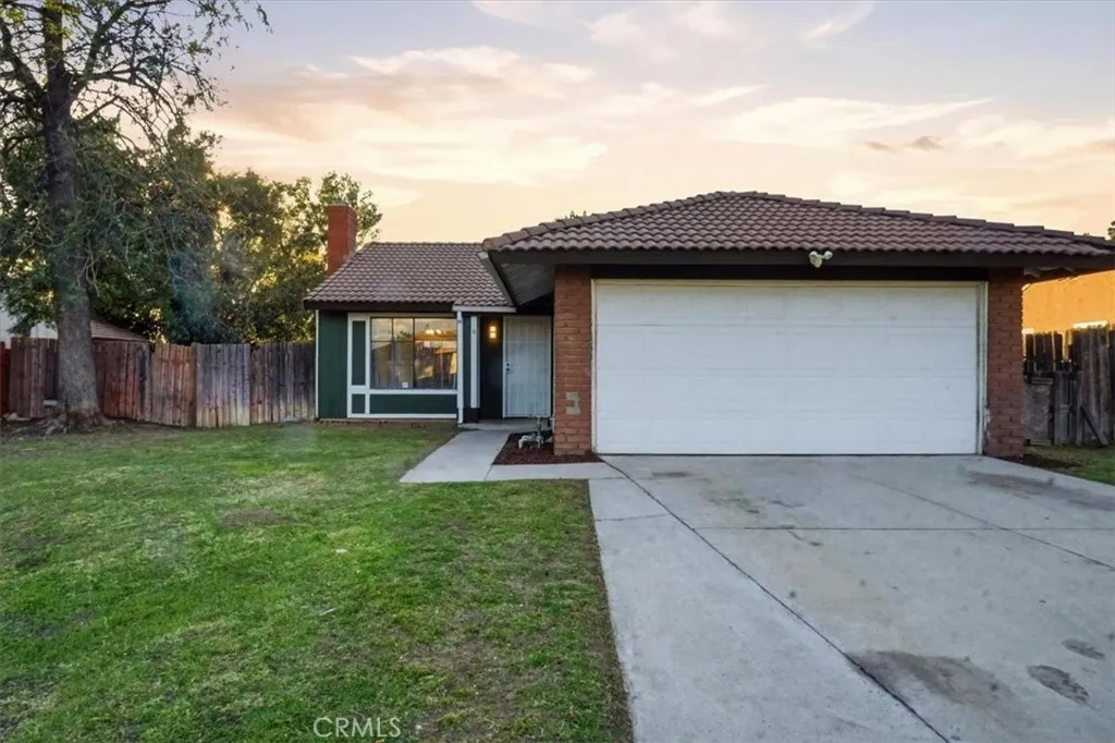 4868 N Varsity, San Bernardino, California 92407 home-pic-1