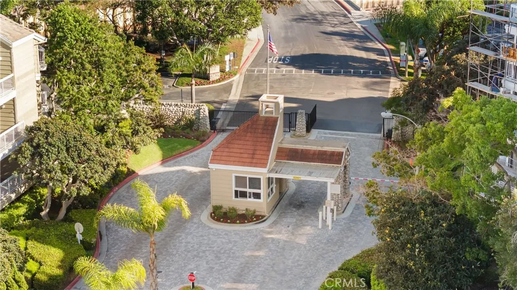 20371 Bluffside Circle B105, Huntington Beach, California 92646 home-pic-45