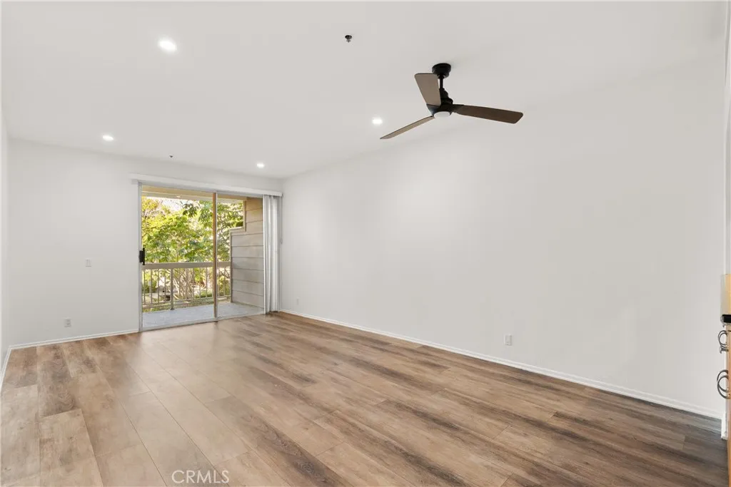 20371 Bluffside Circle B105, Huntington Beach, California 92646 home-pic-19
