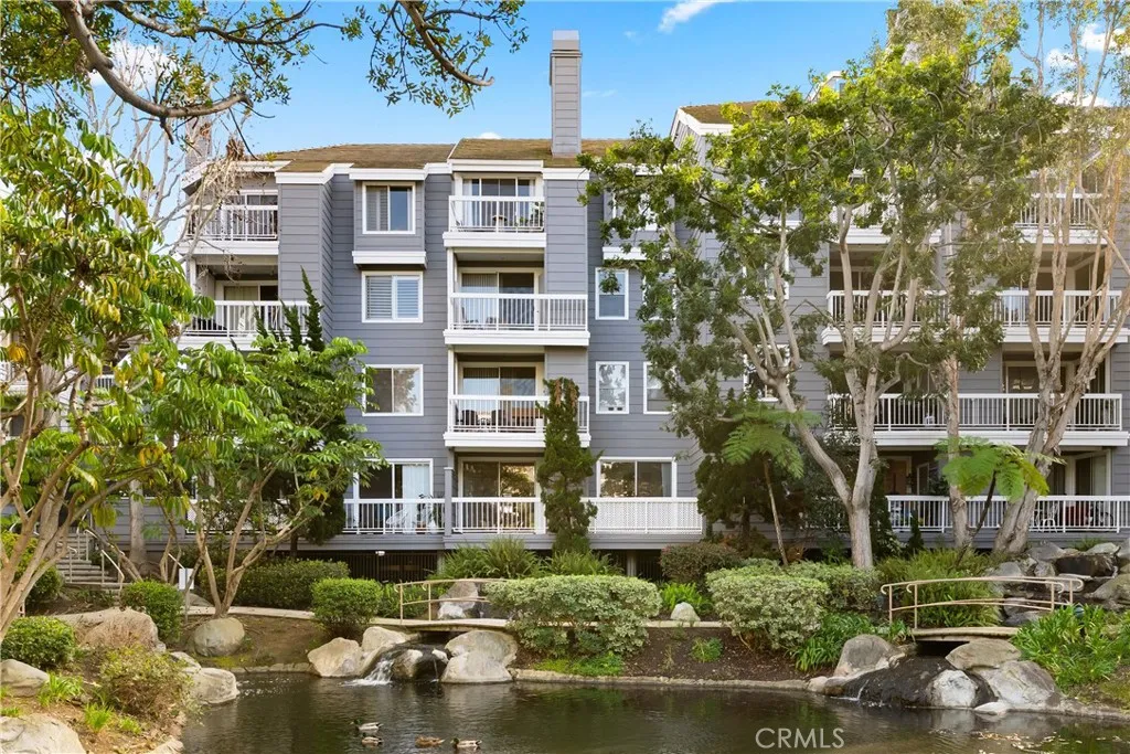 20371 Bluffside Circle B105, Huntington Beach, California 92646 home-pic-6