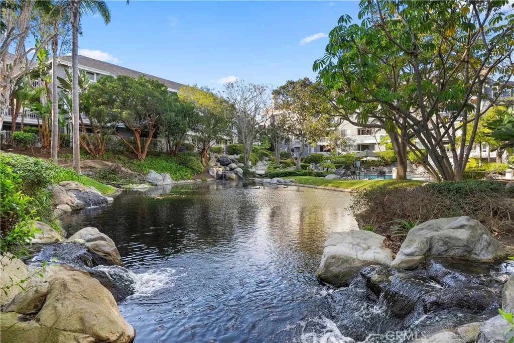 20371 Bluffside Circle B105, Huntington Beach, California 92646 home-pic-8