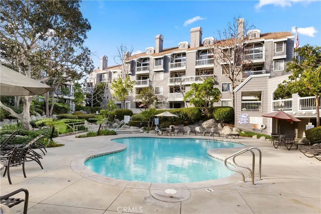 20371 Bluffside Circle B105, Huntington Beach, California 92646 home-pic-34