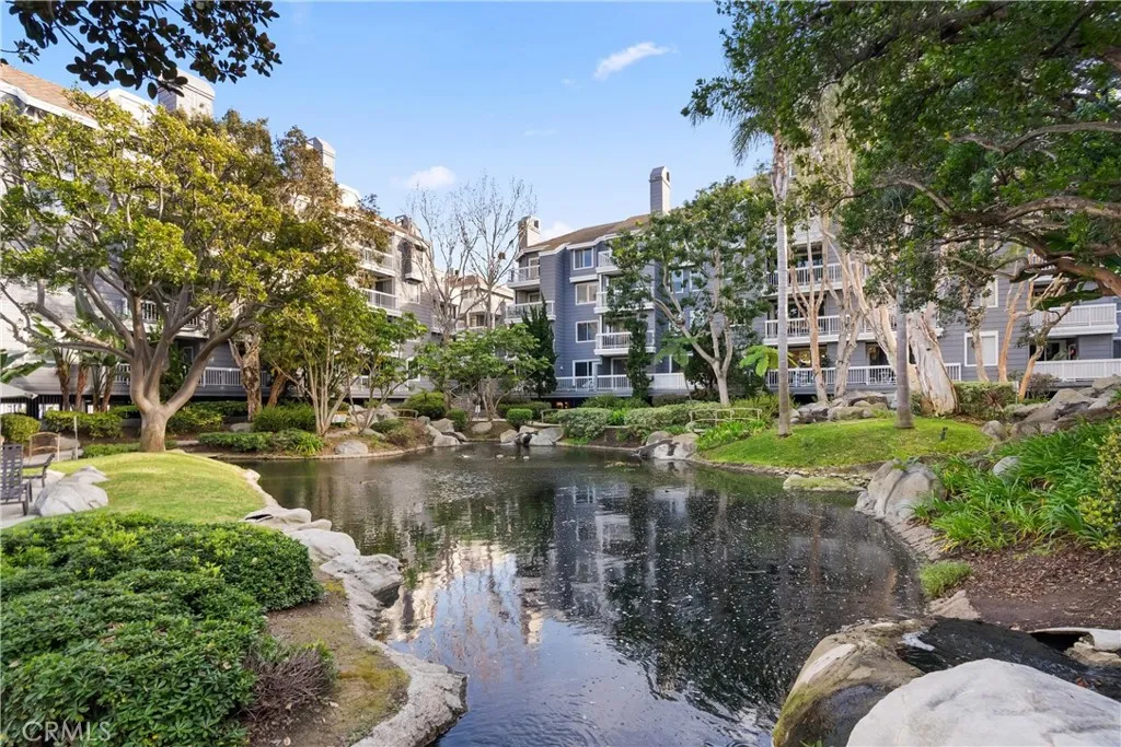 20371 Bluffside Circle B105, Huntington Beach, California 92646 home-pic-7