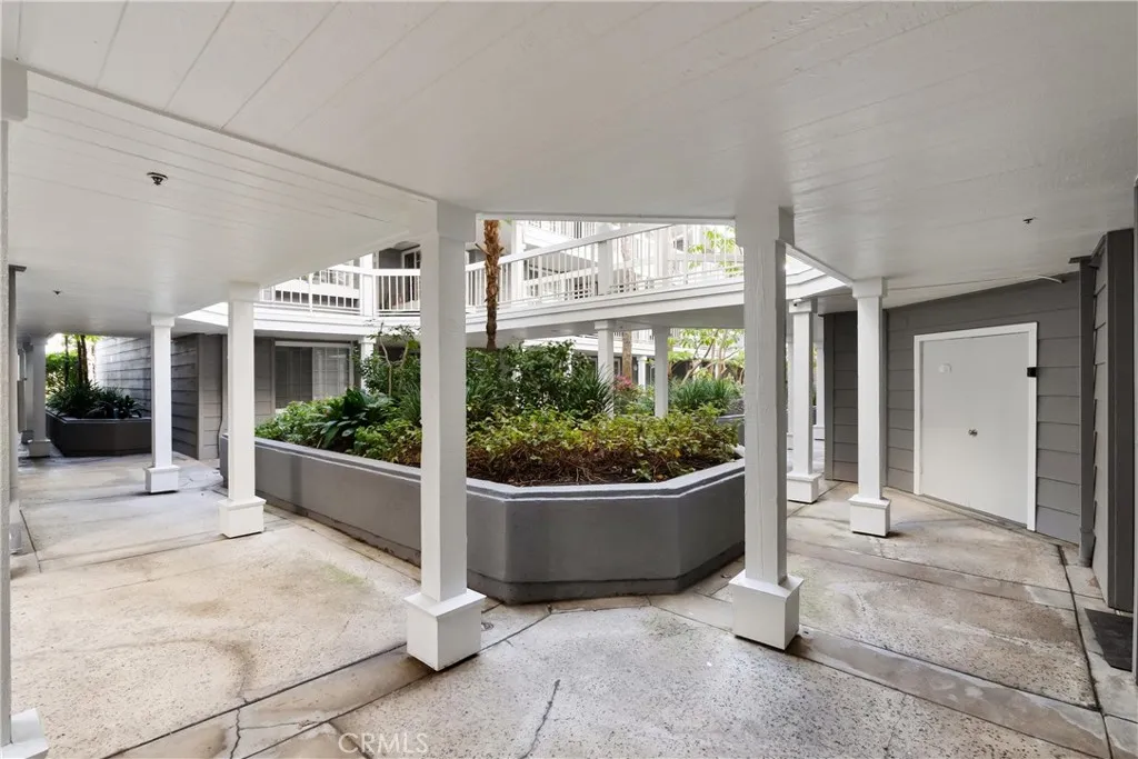 20371 Bluffside Circle B105, Huntington Beach, California 92646 home-pic-12