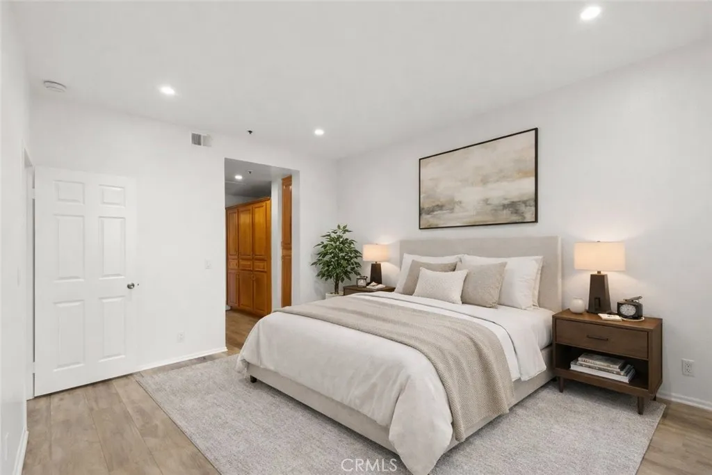 20371 Bluffside Circle B105, Huntington Beach, California 92646 home-pic-5