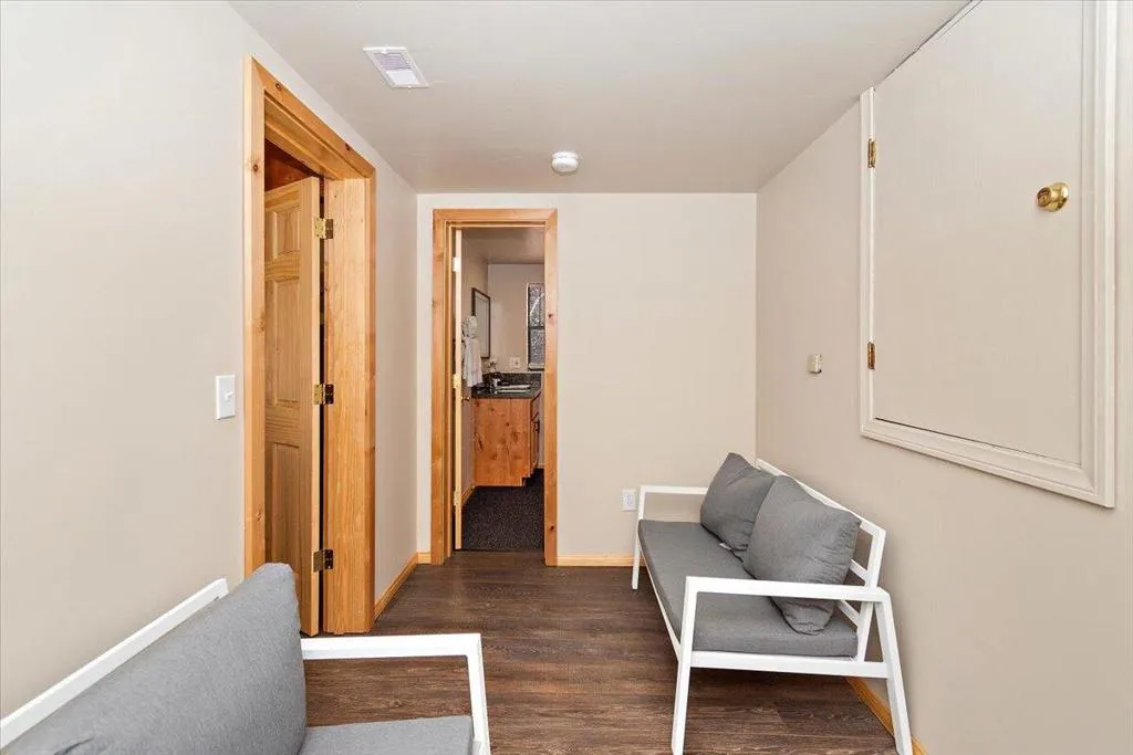 524 Catalina Road, Big Bear, California 92315 home-pic-32