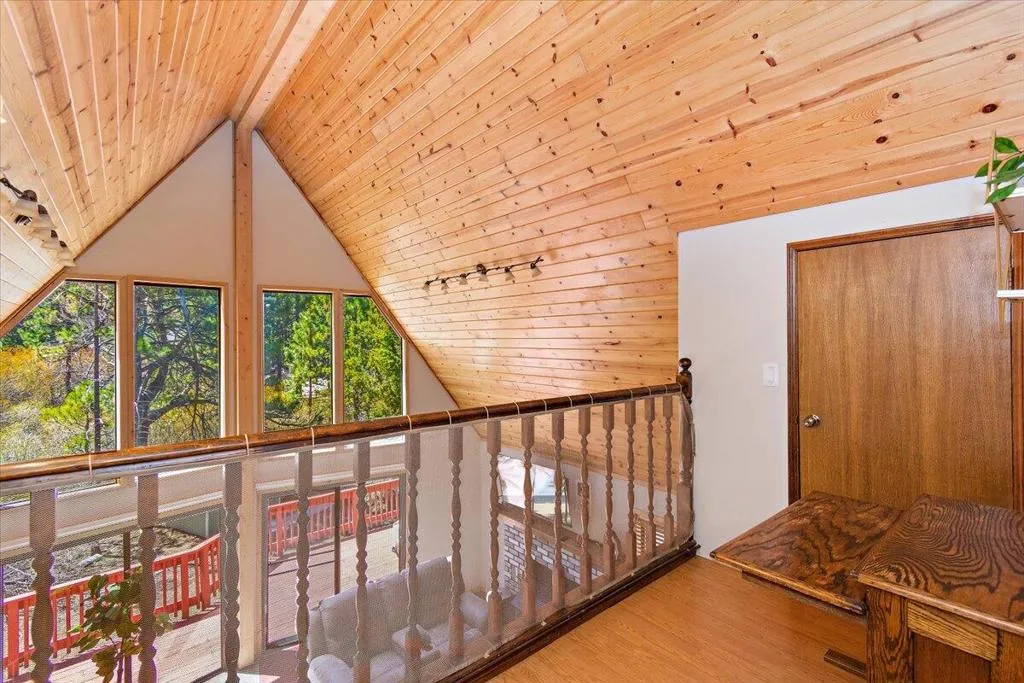 524 Catalina Road, Big Bear, California 92315 home-pic-27