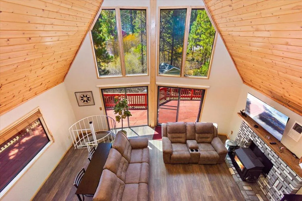 524 Catalina Road, Big Bear, California 92315 home-pic-28