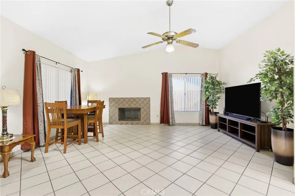 25529 Brodiaea Avenue, Moreno Valley, California 92553 home-pic-5