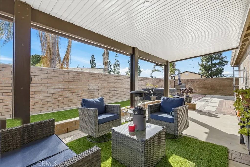 25529 Brodiaea Avenue, Moreno Valley, California 92553 home-pic-23
