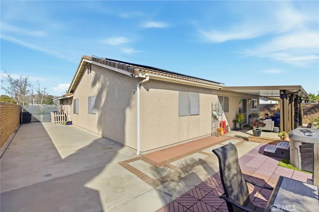25529 Brodiaea Avenue, Moreno Valley, California 92553 home-pic-26